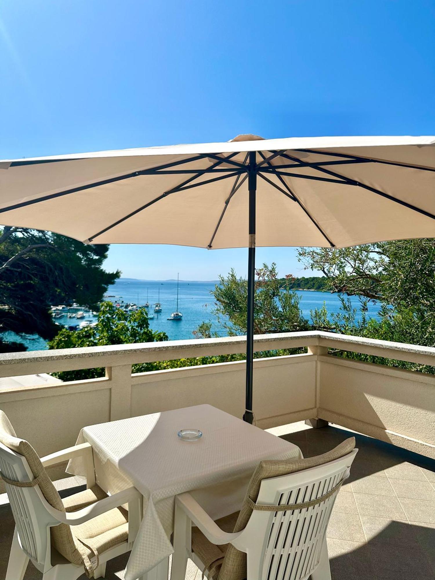 Sea View Room Macolic Palit Exterior photo