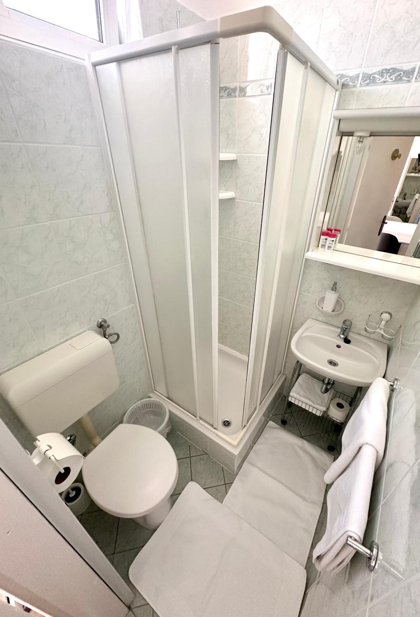 Sea View Room Macolic Palit Exterior photo
